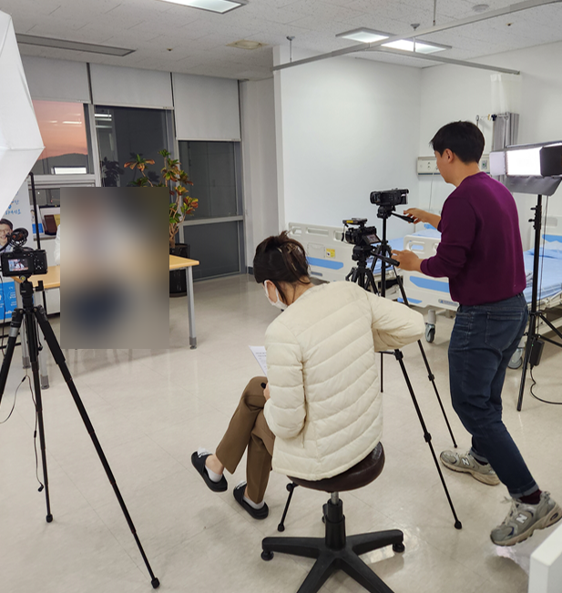 병원 유튜브 촬영 중인 덕PD